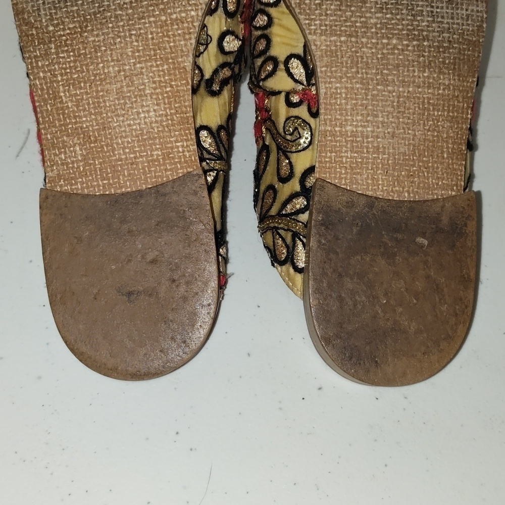 Free People gold and red Embroidered Mules size 38 Floral - Picture 7 of 12